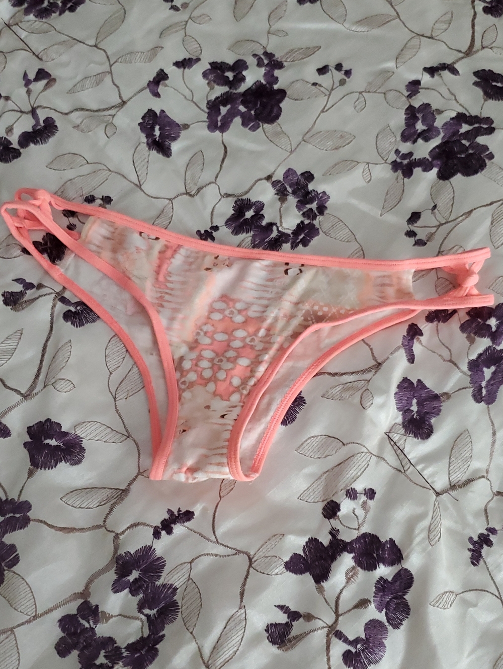 Victoria's Secret Knotted Side Detail Panty